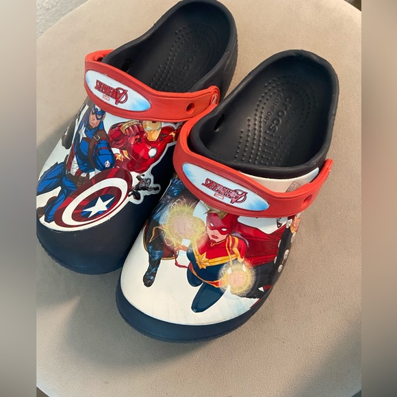 Crocs - Picture 4 of 7